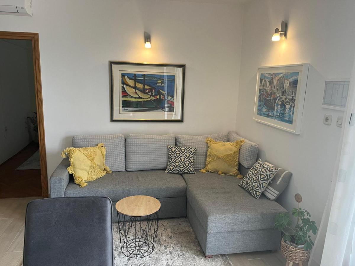 ריסיקה Apartmani Anica מראה חיצוני תמונה