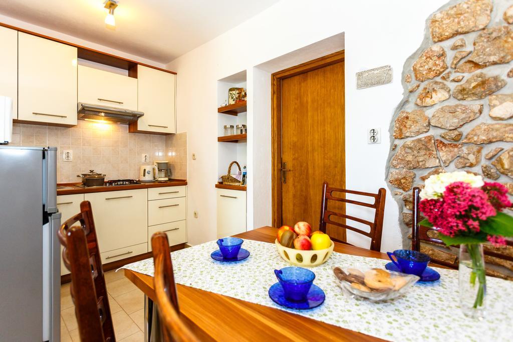 ריסיקה Apartmani Anica מראה חיצוני תמונה